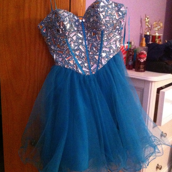 teal prom dress