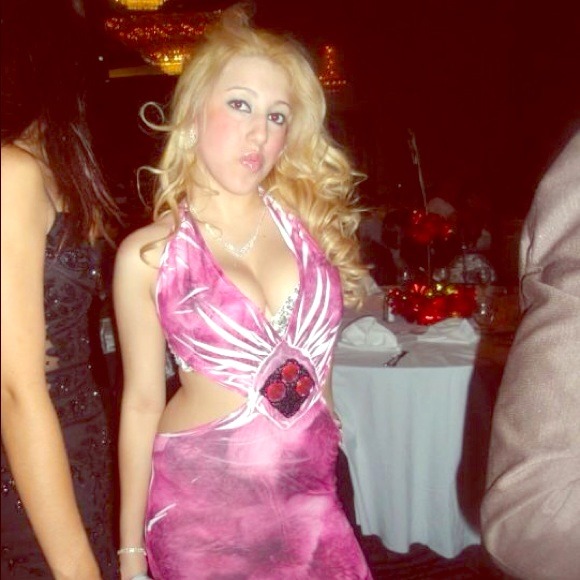 🌟🌟SOLD🌟🌟Pink prom  dress pink from mikino