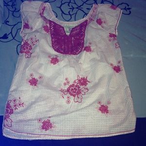 Chelsea and Violet top