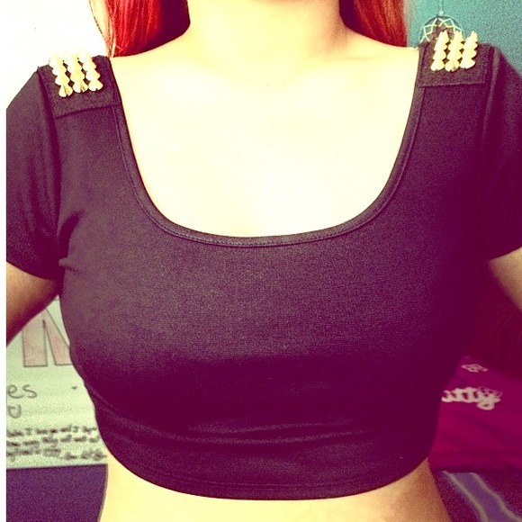 SOLD❌❌❌❌ Black bustier with gold spikes