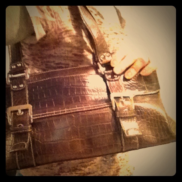 SOLD!!! Mid-size purse