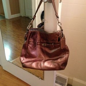 ✨REDUCED✨Authentic Coach handbag