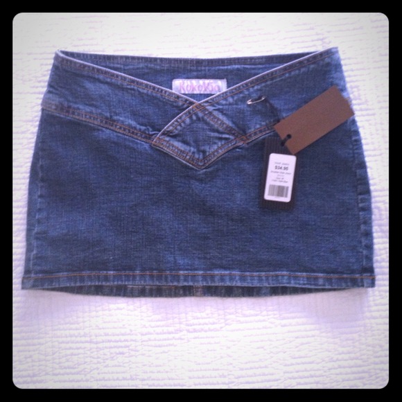 Denim skirt