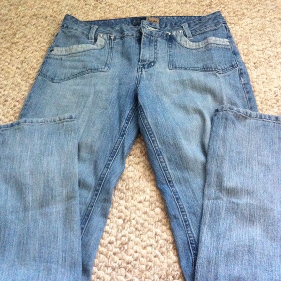 The freakin most awesome jeans.