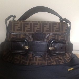 Fendi Logo Shoulder Bag
