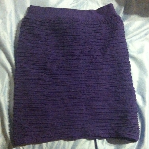 Purple pin skirt