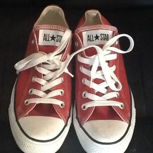 Authentic red Converse