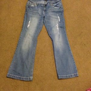 Faded blue jeans (flare)