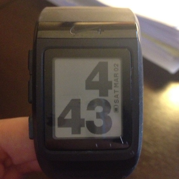⚡🚩sold✨Nike GPS watch. All black