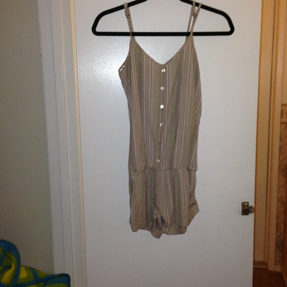 Billabong romper