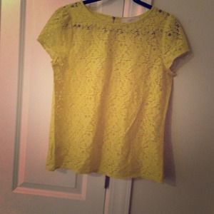NWT Short sleeve lace yellow top from loft sz M