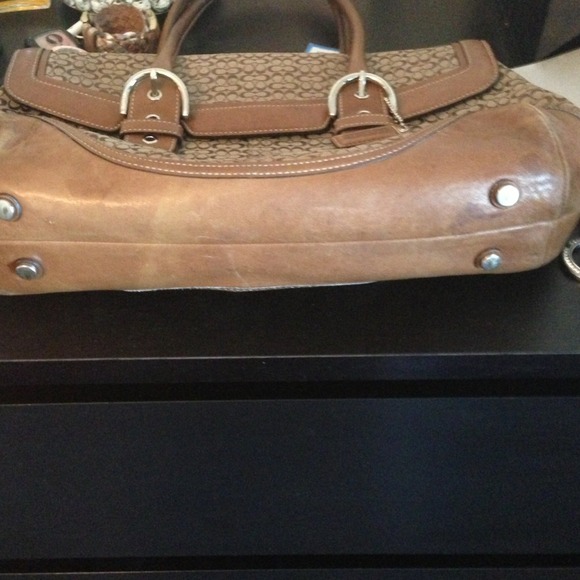 Coach Signature Flap Satchel Brown Purse Coach Signature Flap Satchel