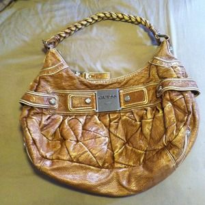 Guess purse! Perfect condition.👍
