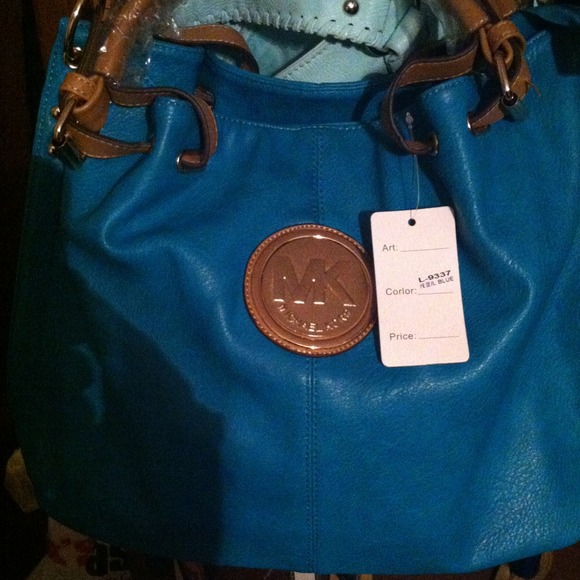 Mk purse