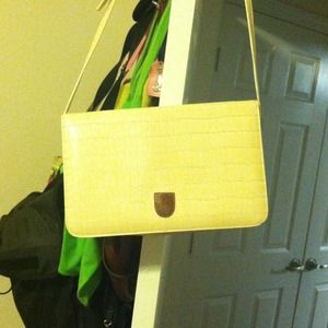 Beige purse