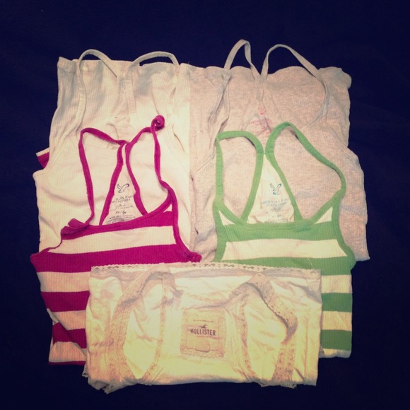 SOLD❗5 tank bundle 🎀