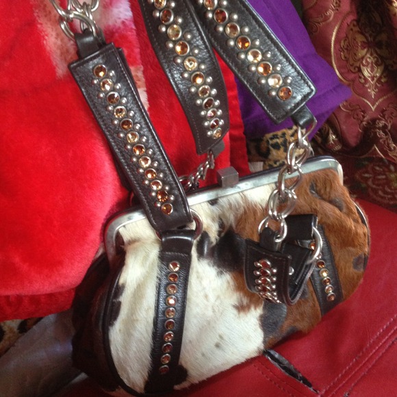 Hand bag