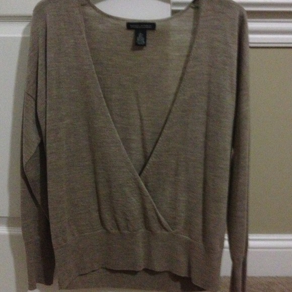 BANANA REPUBLIC Sweater