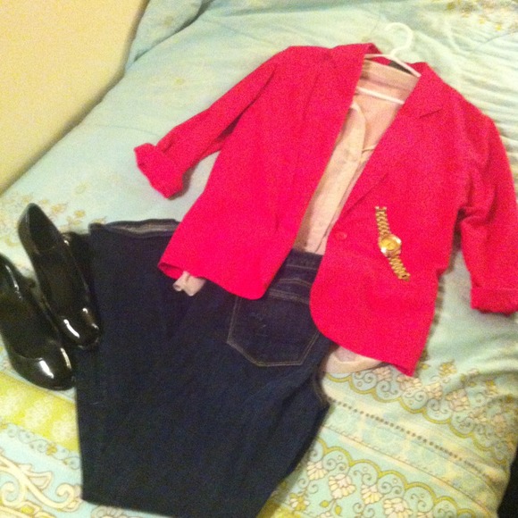 ***TRADED***Hot pink blazer & Imagination sweater