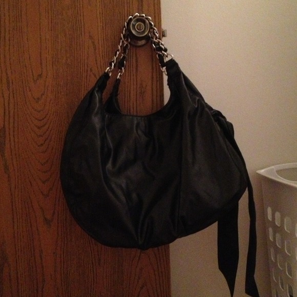 Chinese laundry purse