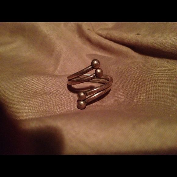 Swirl ring - Picture 3 of 4