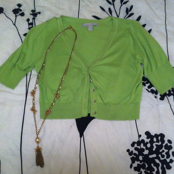 Short cardigan