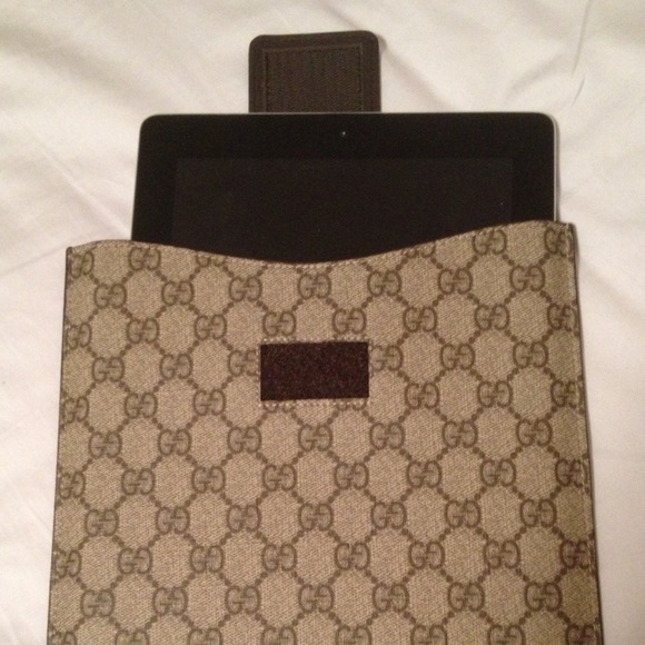 Gucci iPad Case - Picture 3 of 3
