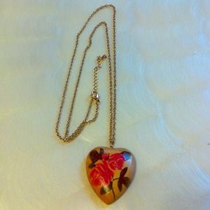 ❌SOLD❌ Wooden heart gold necklace