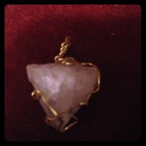 Quartz gem pendant