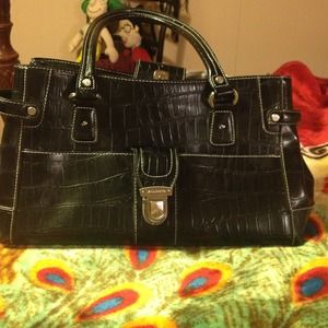 Liz Claiborne black purse