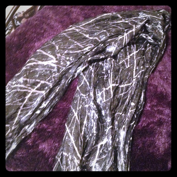 Silver and black scarf