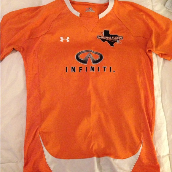 **SOLD** Under Armour Soccer Jersey, Men's MED