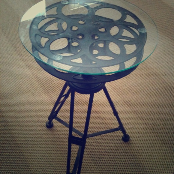 Occasional table