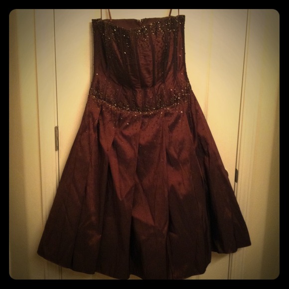 Strapless dress - Picture 1 of 3