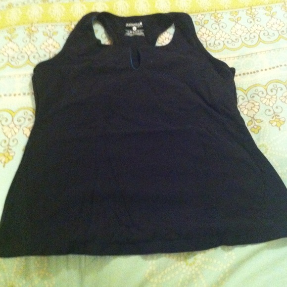 ***TRADED*** Black workout tank NWOT