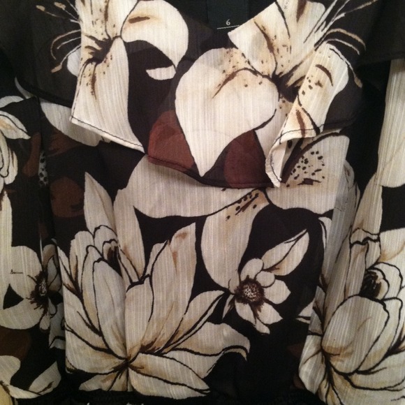 Pretty spaghetti strap dress. - Picture 3 of 3