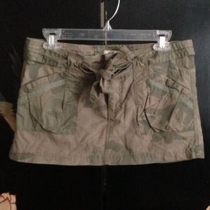 ✅Bundle for Ajrace✅ Hollister camo skirt