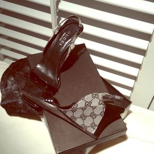 Mint Condition Authentic Gucci Wedge