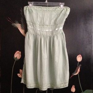 Forever 21 lace dress