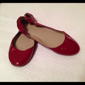 Red ballet flats
