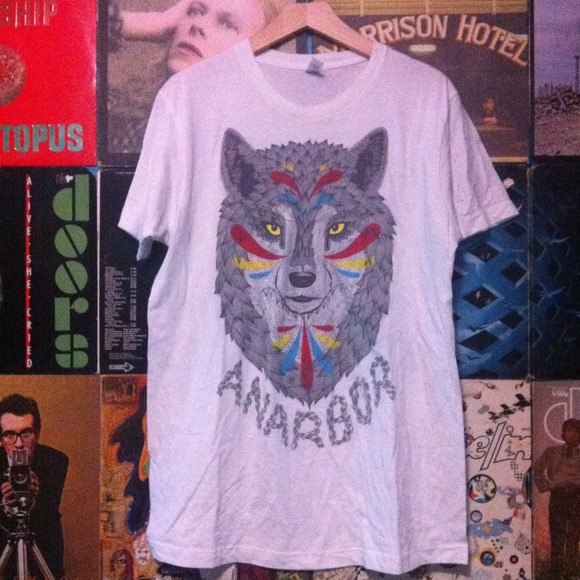 Anarbor Wolf Shirt