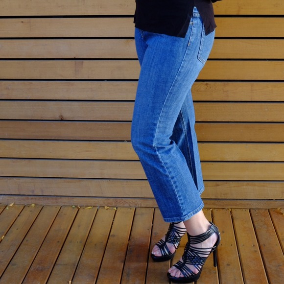 ✨Reduced✨ NWOT Cute Theory Jeans