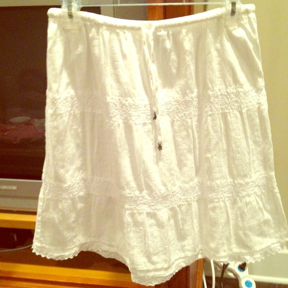 White embroided skirt