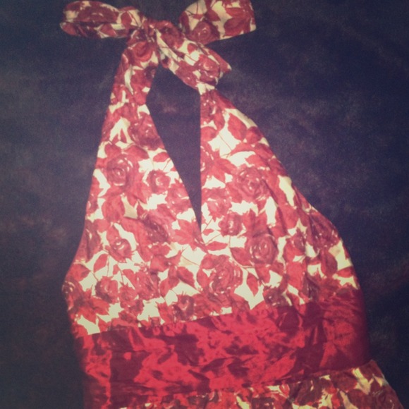 😍F21 Backless Silky Long Floral💋 - Picture 1 of 4