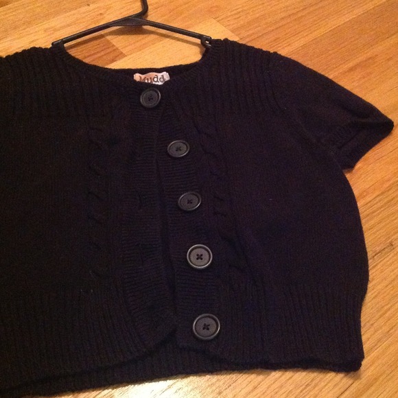 bundle! Black short sleeve sweater and coral tops