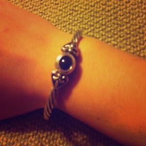 Sold! Classy clasp bracelet!