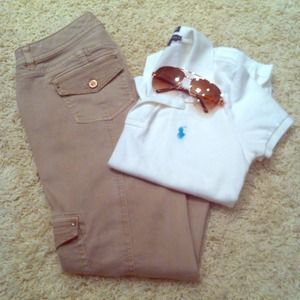 WHITE HOUSE BLACK MARKET JEANS REDUCED FIRM