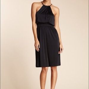 🌺8/11 Host Pick!🌺 Halston Black Halter Dress 4