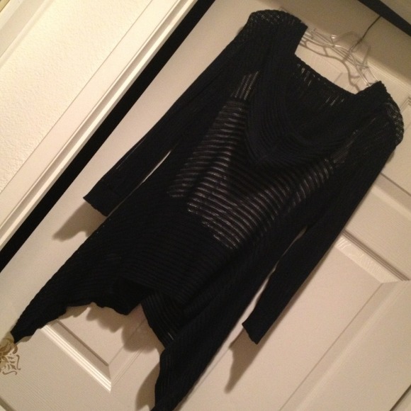 ❤ Hoodie... Light, Soft 'n knitted - Picture 2 of 4