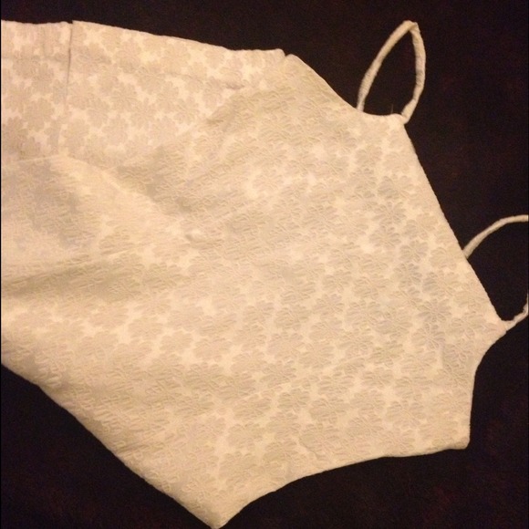 Pure White Floral Formal - Picture 4 of 4